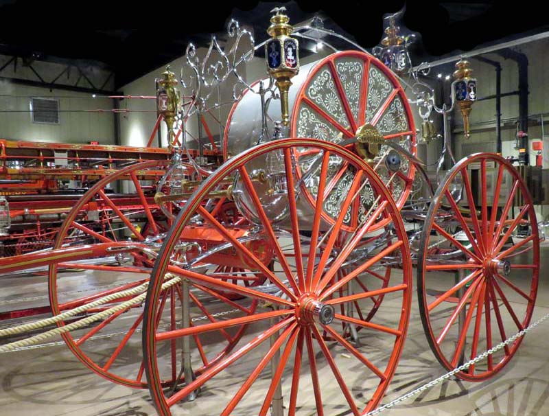 1870-buckley-merritt-hand-drawn-parade-carriage_3_800.jpg