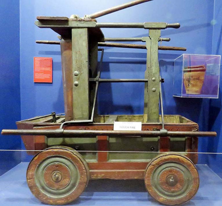 ca. 1730 richard newsham hand engine 1