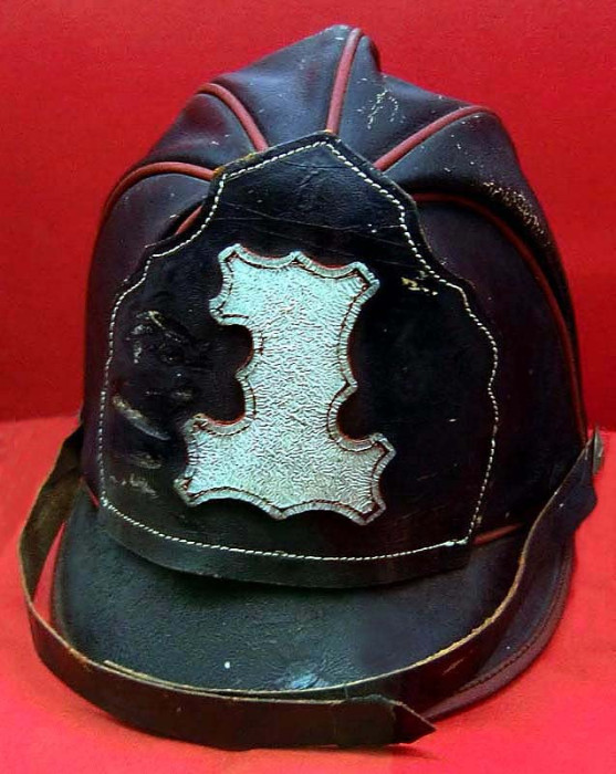 1800 s leather helmet 4
