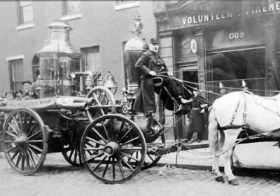1890s Streamer