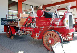 1910 knox 2