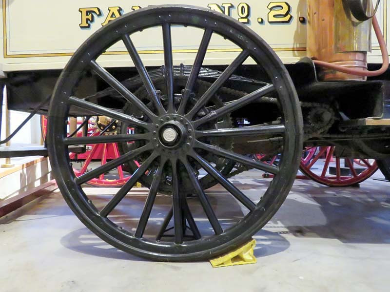1911 international harvester hose wagon wheel