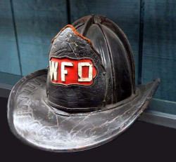 1912 fire helmet