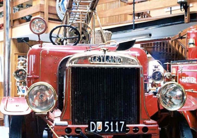 1922 Leyland Ladder