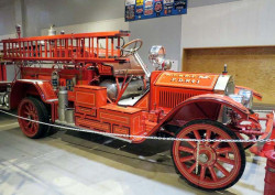 1924 american la france type 40 chemical car 3