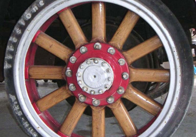 1925 American LaFrance Wheel