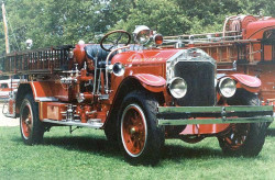 1928 american lafrance  2 
