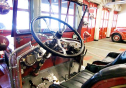 1930 mack steering wheel