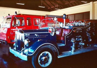 1937 Mack