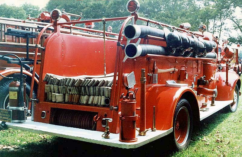 1942 chevrolet 2