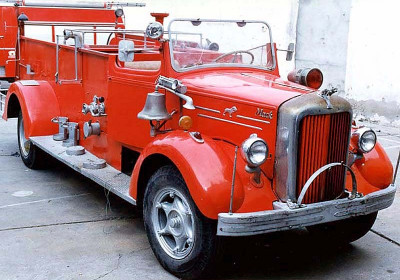 1946 Mack 45A