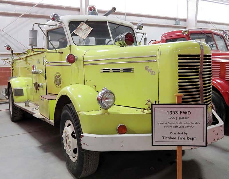 1953 fwd 1000 gl pumper 2
