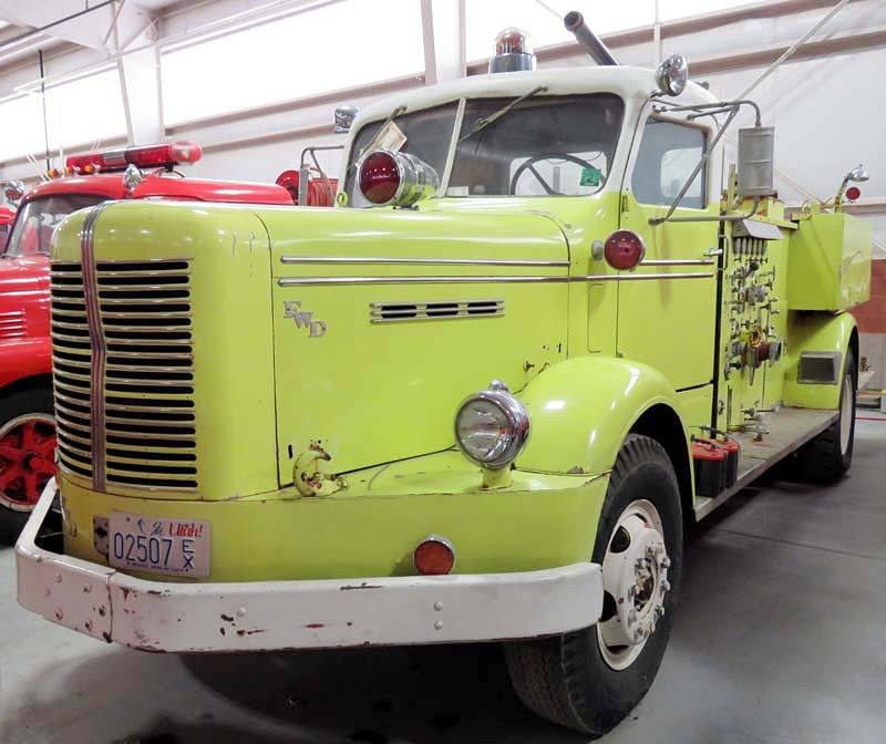 1953 fwd 1000 gl pumper 3