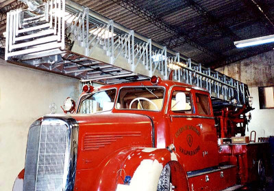 1953 Mercedes Ladder