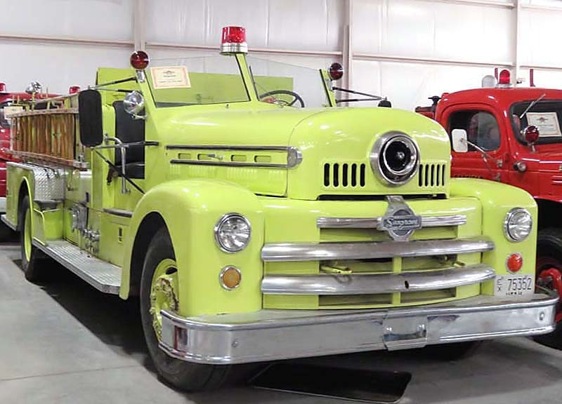1953 seagrave fire truck 4