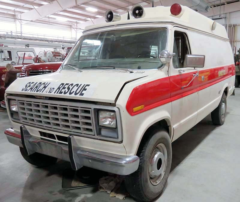 ca. 1974 search and rescue truck 2