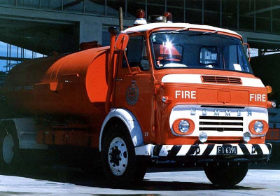 1974 Commer