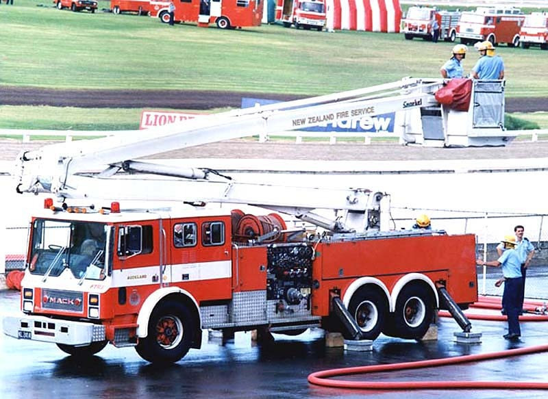 1981 mack tower 2