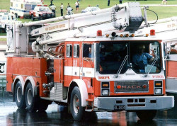 1981 mack tower