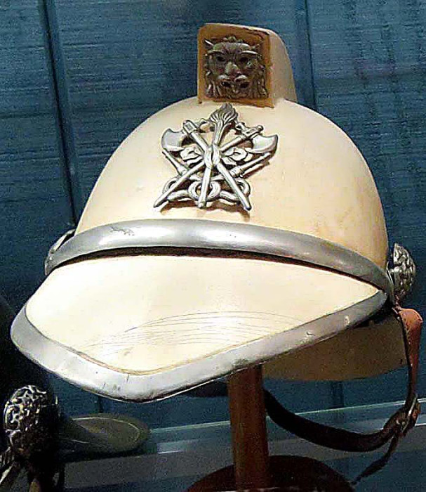 england officer s helmet