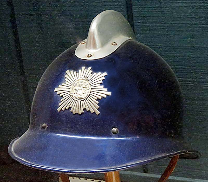 fire helmet 2