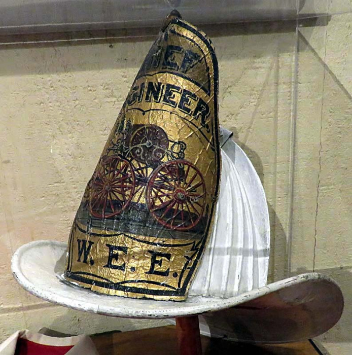 fireman helmet 27